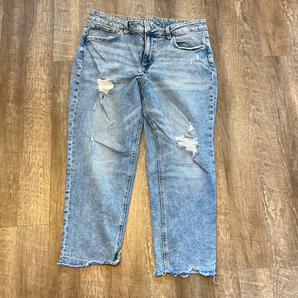 Maurices mid-rise jeans